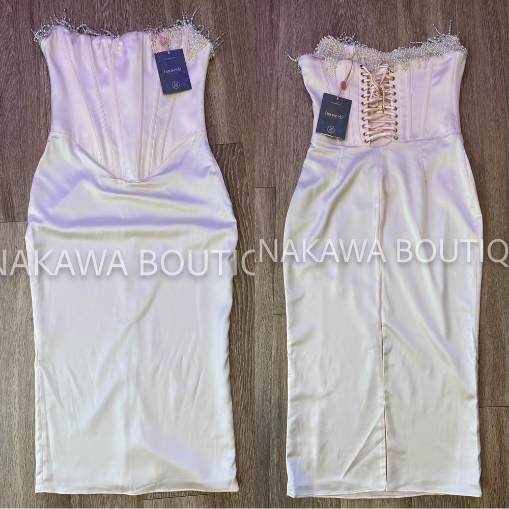 House of CB ‘Nalita ’ Dainty Ivory Pearl Embellished Corset Dress - Picture 5 of 12